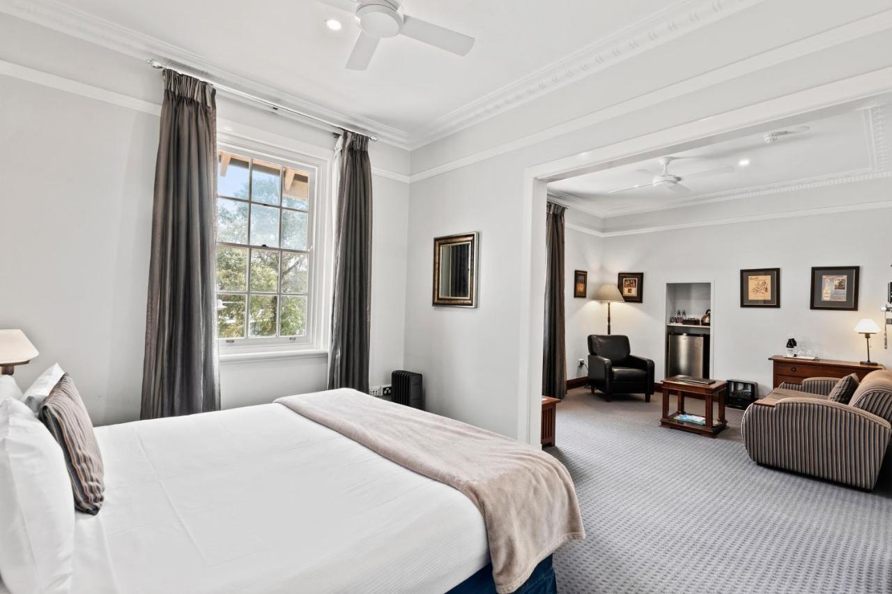 Caves House Hotel & Apartments Яллингап Экстерьер фото