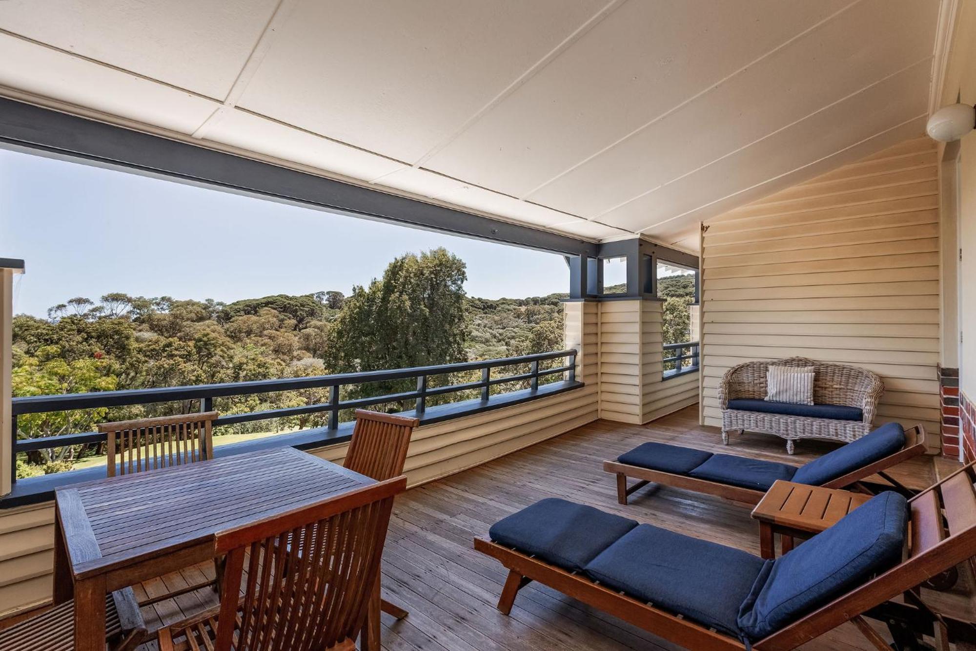 Caves House Hotel & Apartments Яллингап Экстерьер фото