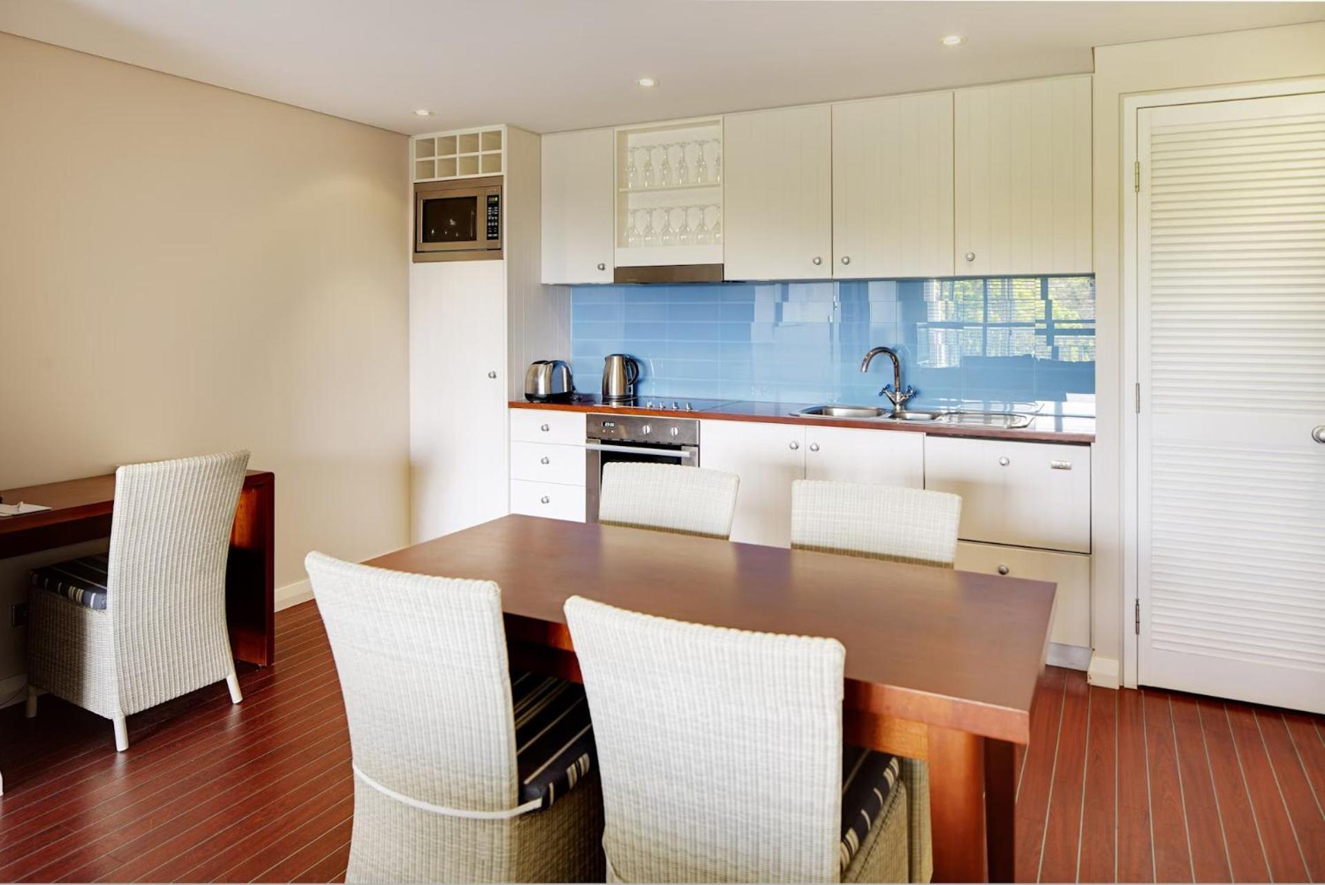 Caves House Hotel & Apartments Яллингап Экстерьер фото